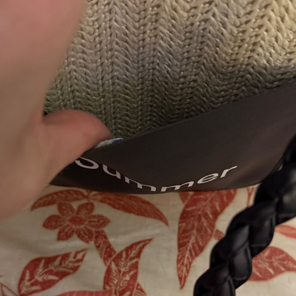 Beige and Black Women's Bag - Picture 2 of 4